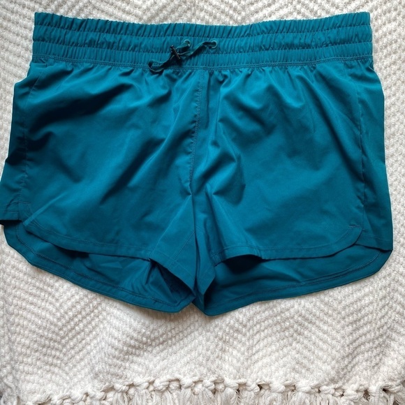Adidas Women’s AeroReady training shorts size XL color is legacy teal NWT - Picture 11 of 12